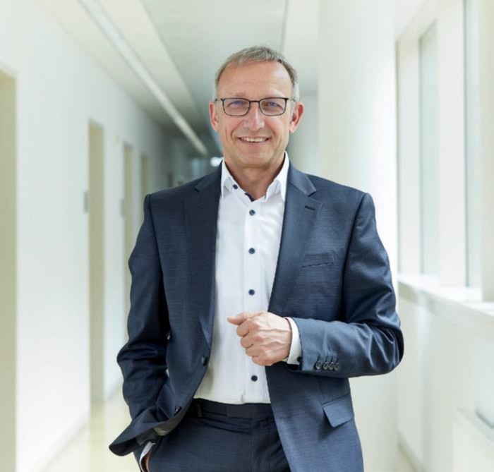 Prof. Dr. Harald Kuhn